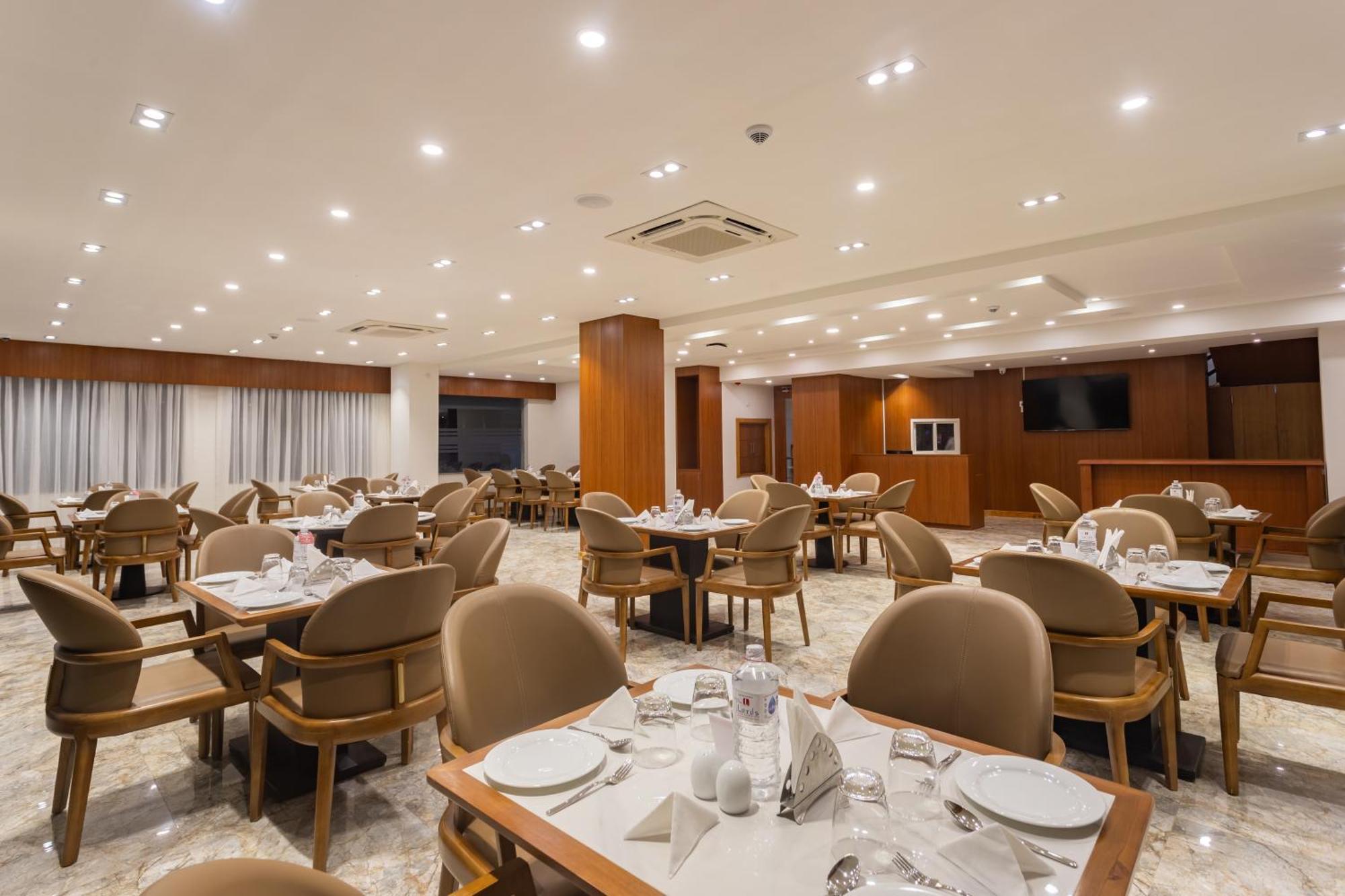 Mandala Norling Lords Prime Kathmandu Hotel Екстериор снимка