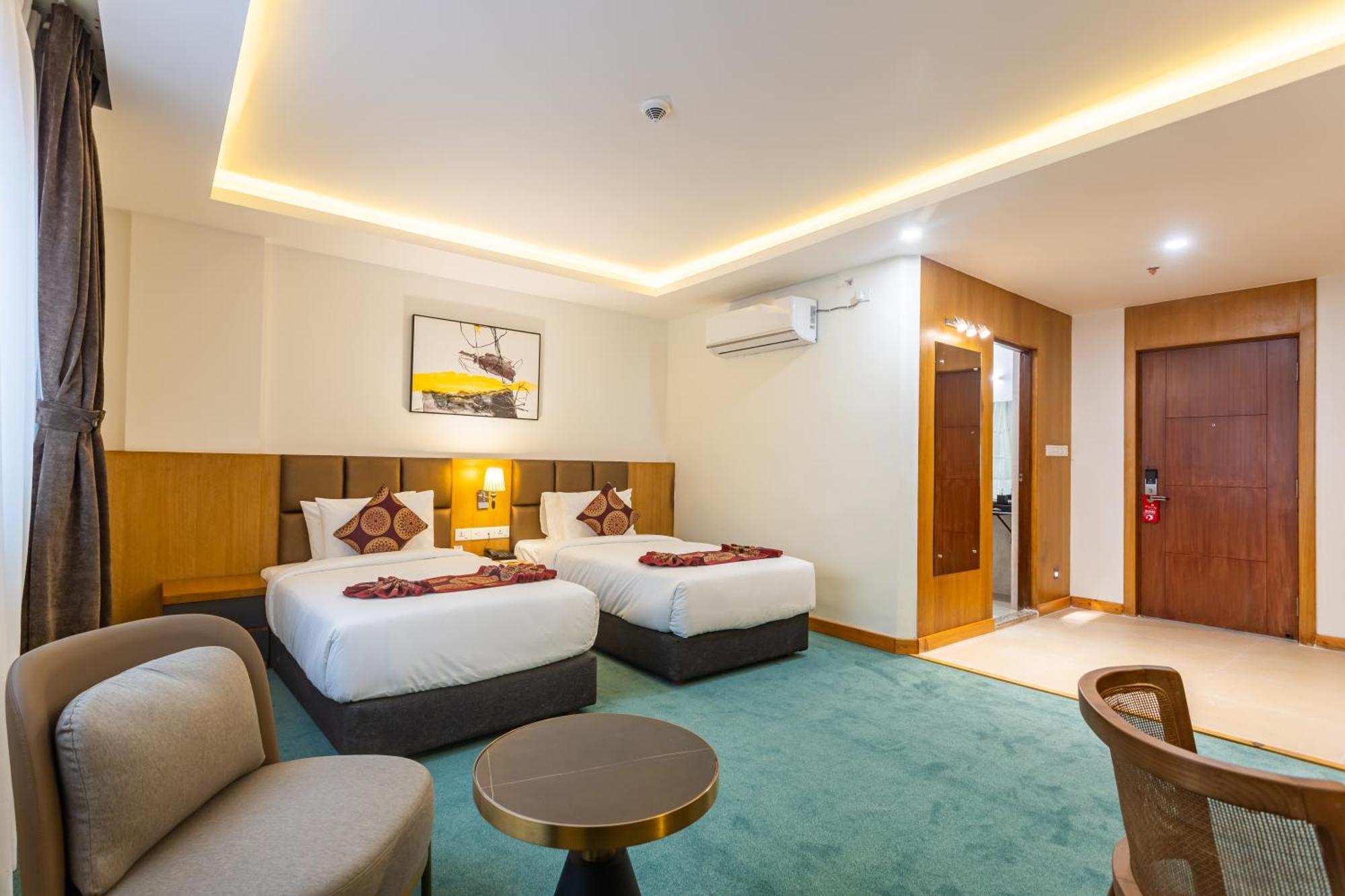 Mandala Norling Lords Prime Kathmandu Hotel Екстериор снимка