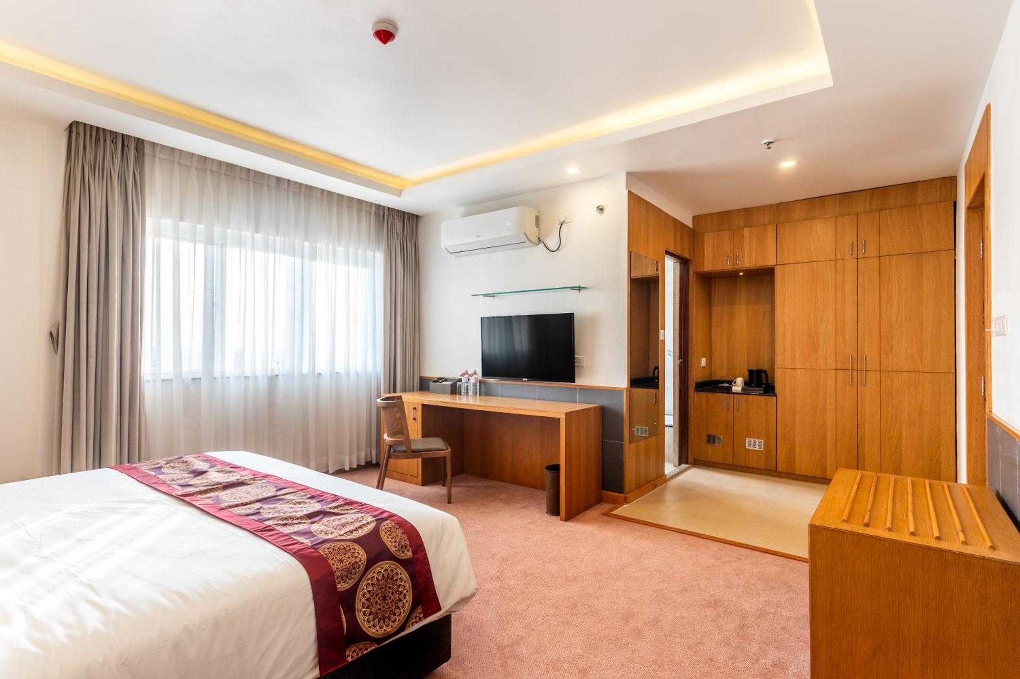 Mandala Norling Lords Prime Kathmandu Hotel Екстериор снимка
